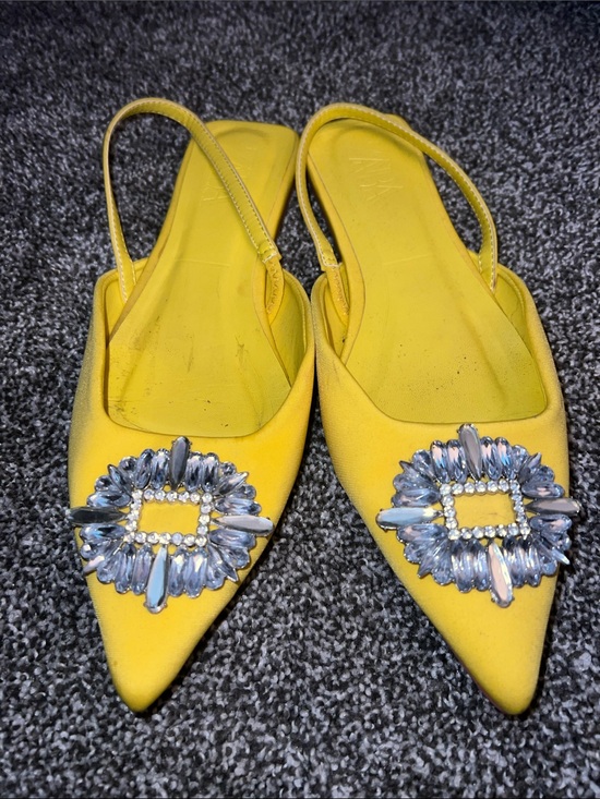 Zara Yellow Pointed Toe Slingback Flats with Crystal Buckle